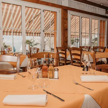 Riva Club I Boutique I Restaurant Gambarogno
