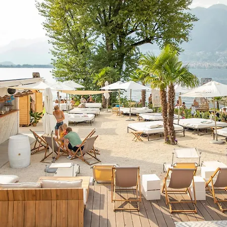 Riva Club I Boutique I Restaurant فندق Gambarogno