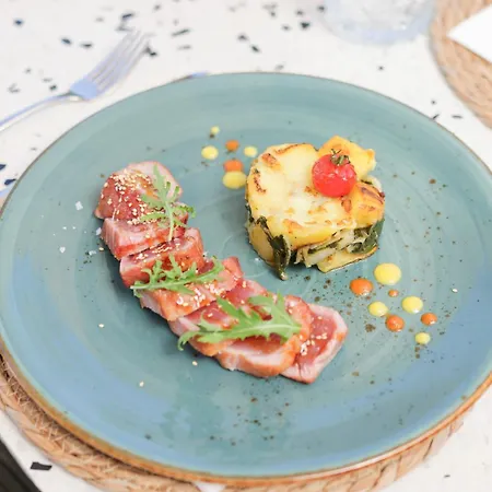Riva Club I Boutique I Restaurant فندق Gambarogno